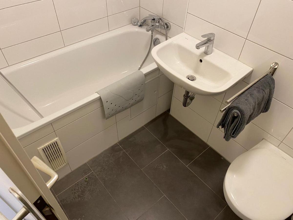 Interaktiv Appartements In Ratingen - Duesseldorferstrasse 외부 사진