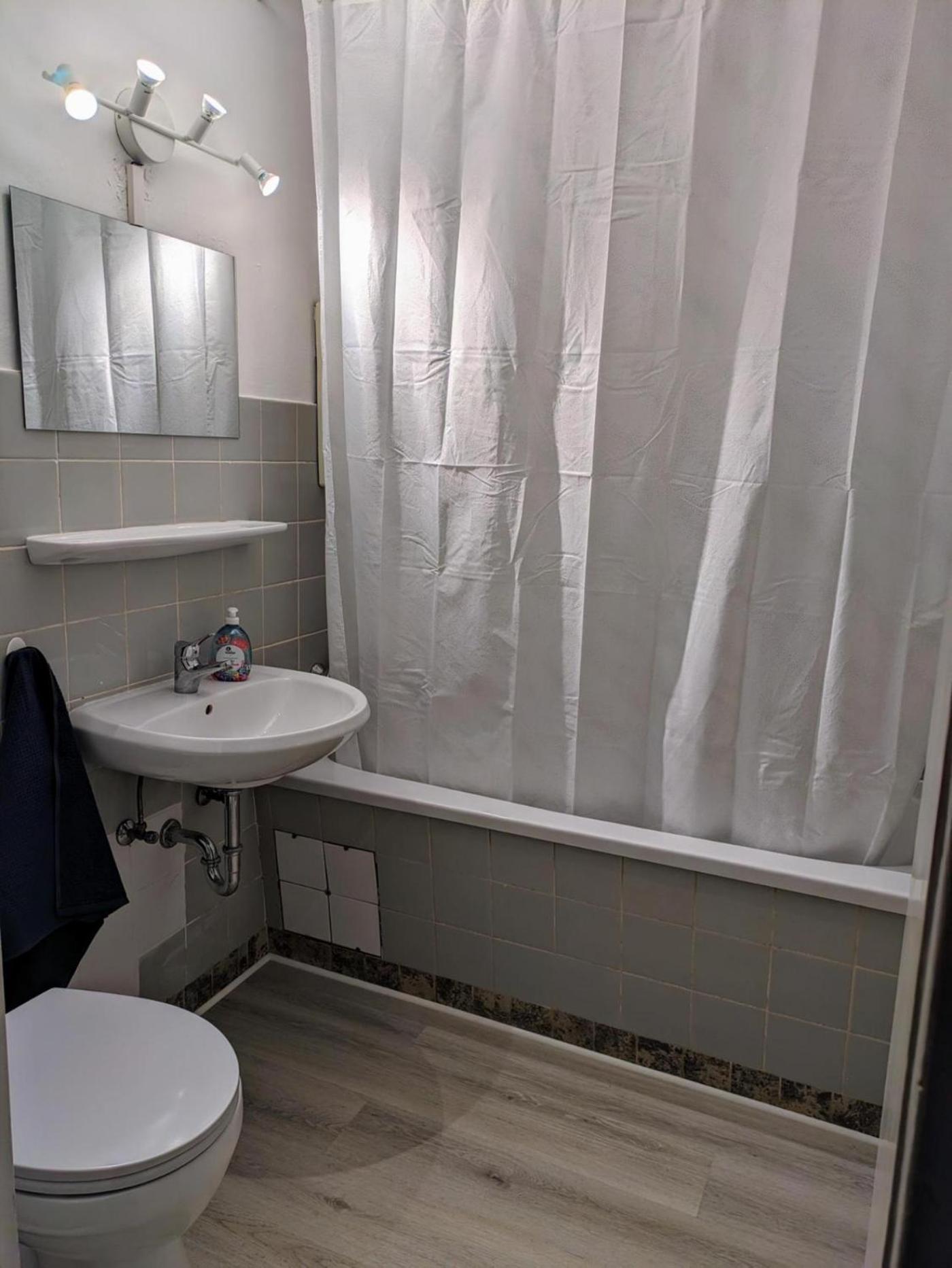 Interaktiv Appartements In Ratingen - Duesseldorferstrasse 외부 사진