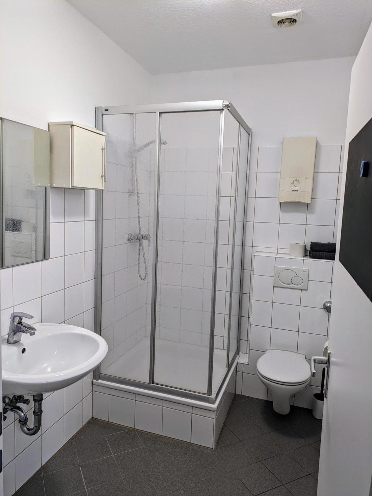 Interaktiv Appartements In Ratingen - Duesseldorferstrasse 외부 사진