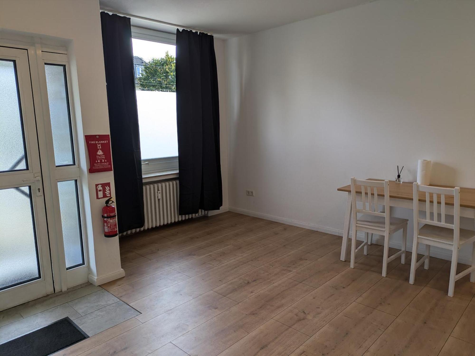 Interaktiv Appartements In Ratingen - Duesseldorferstrasse 외부 사진